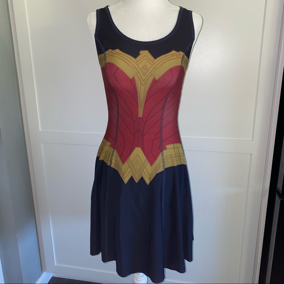 Wonder Woman Reversible Ltd. Edition Dress XS - Picture 7 of 16